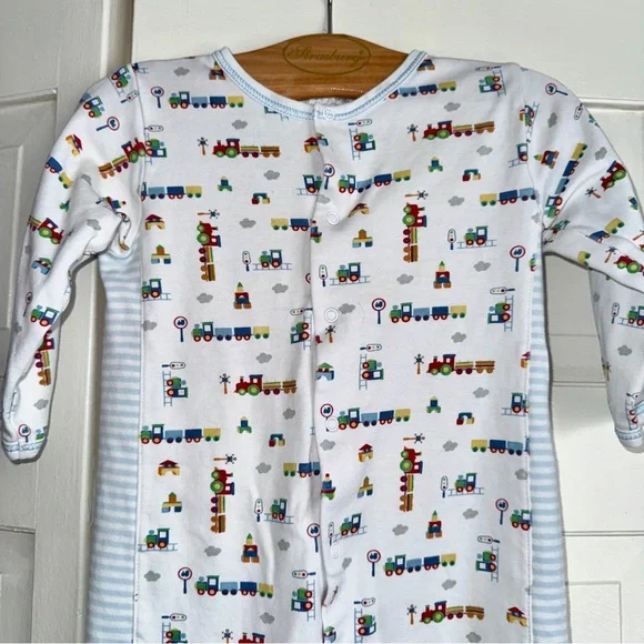 Boy's Kissy Kissy One Piece Outfit, size 12-18 months - Picture 2 of 10